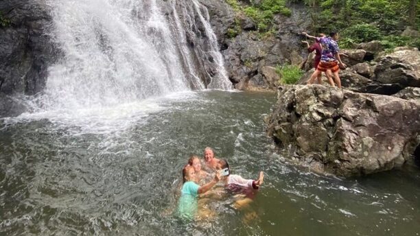 Край водопадов 3 Водопад Хео Суват на экскурсии Край водопадов