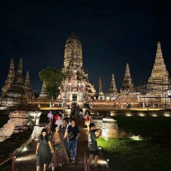 Аюттайя Премиум 9 Храм Phut Thai Savan в Аюттайе