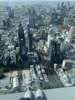 Бангкок с воды и высоты 3 BTS Skytrain и район Siam Square в Бангкоке
