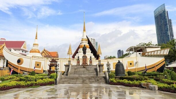 Новый классический Бангкок 7 Храм-корабль Wat Yannawa в Бангкоке